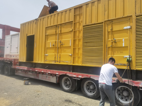 南岳除了负载情况和发动机维护,还有哪些因素会影响 200kw 柴油发电机的油耗?